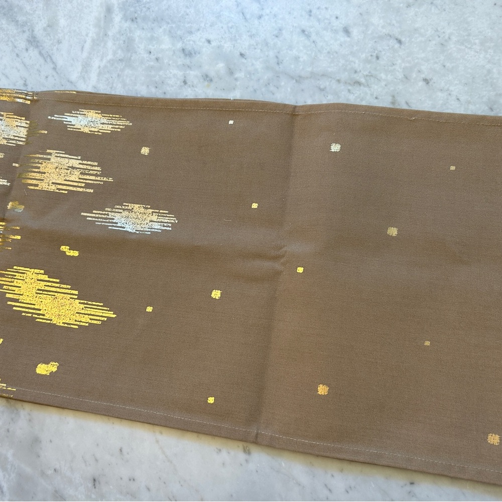 Table Runner by Simons - Picture 7 of 8